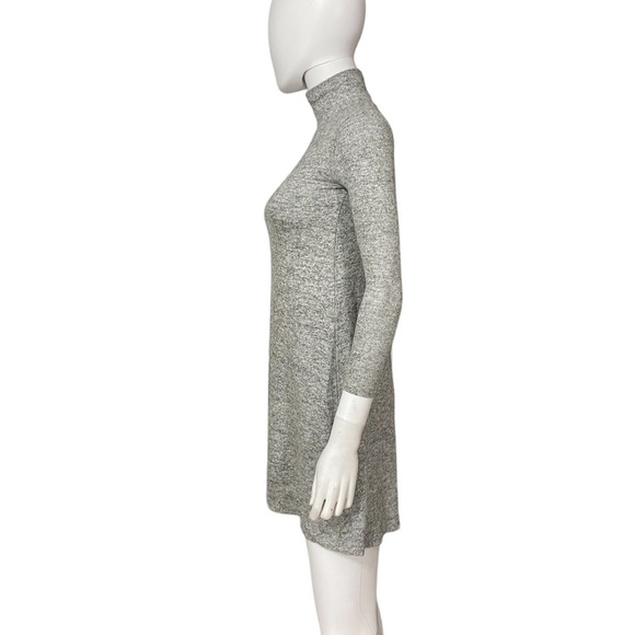 American Eagle Gray Turtle Neck Sweater Dress
New - Picture 3 of 9